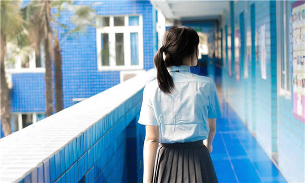 渝中如何找到一个可以帮助我生孩子的女人？